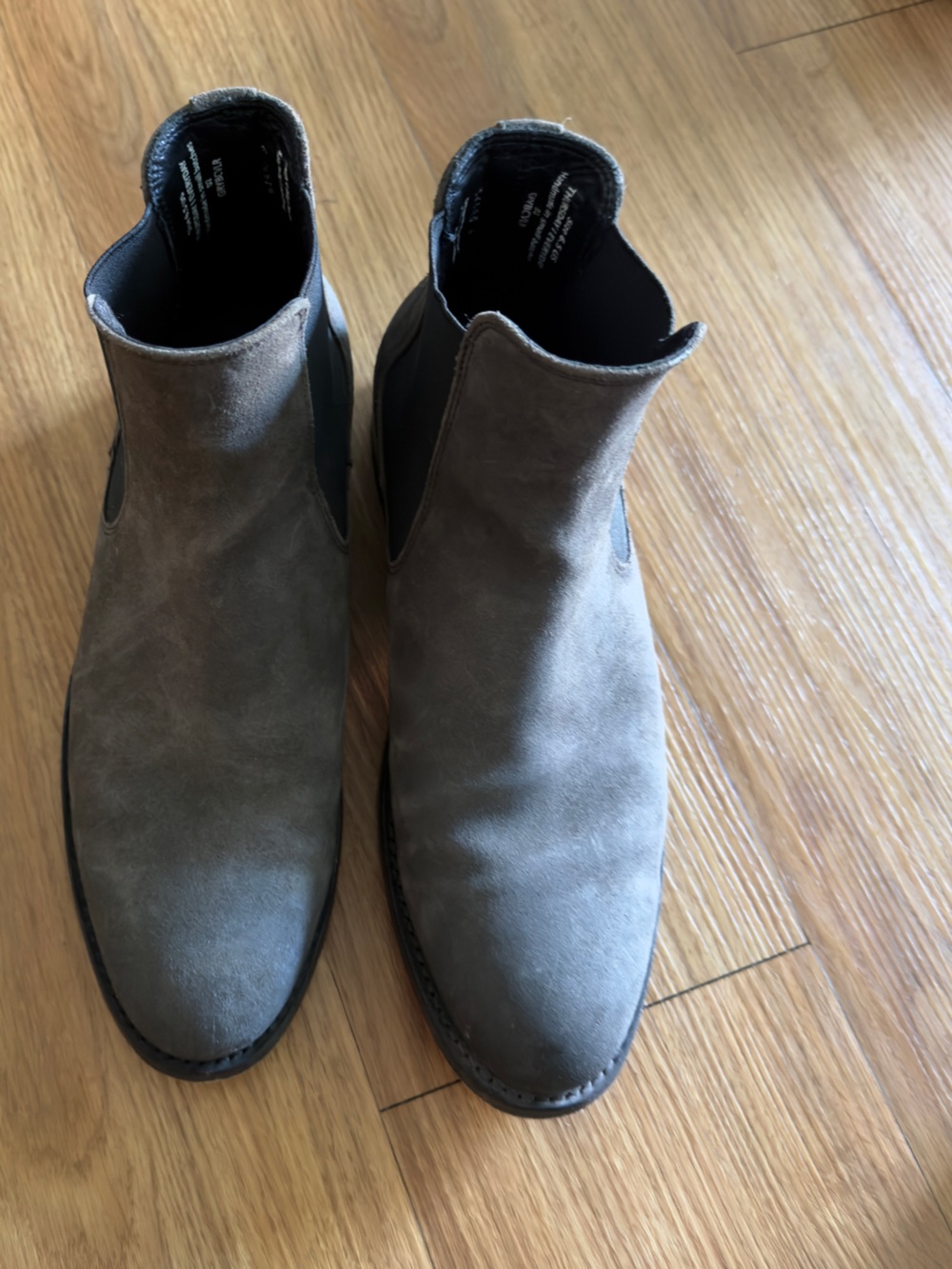 Thursday Boot Company Men's chelsea  Boots in Gray Suede